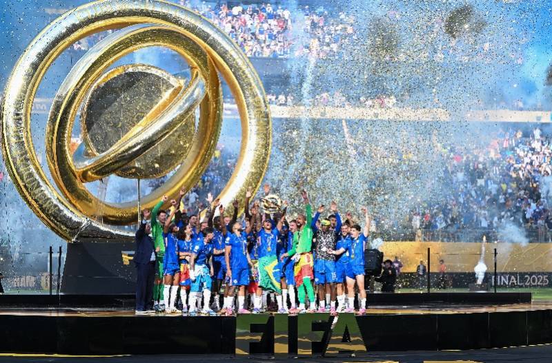 切尔西夺得世俱杯冠军、分得1.14亿美元，恩里克拒认失败